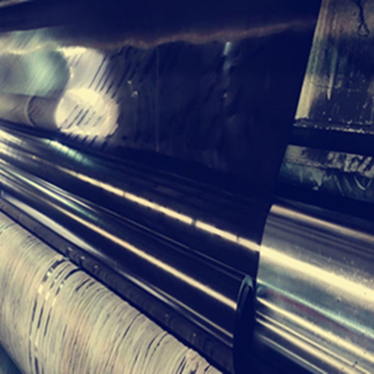 1678176626106533.jpg 土工膜生产.jpg